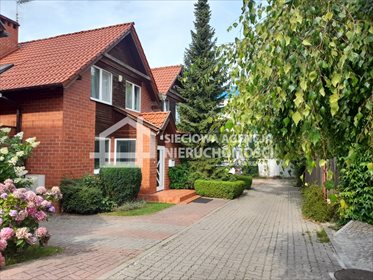 Komfortowy dom z ogrodem, tarasem i garażem w Gdyni dom Gdynia, Mały Kack