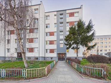 Przestronne 3-pokoje z balkonem na parterze w Malborku mieszkanie Malbork, Jagiellońska