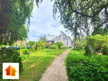 Urokliwe siedlisko 180 m2 z dużą działką w Sanikach dom Saniki