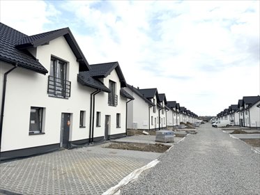 Dom bliźniak 83 m2 z ogrzewaniem podłogowym i własną księgą dom Rzeszów, Miejska