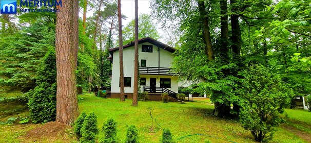 Podkowa Leśna: Dom 205 m² z dużym ogrodem i garażem dom Podkowa Leśna