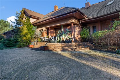 Przestronna willa 720 m² na 9000 m² działce w Budach Józefowskich dom Budy Józefowskie, Sportowa