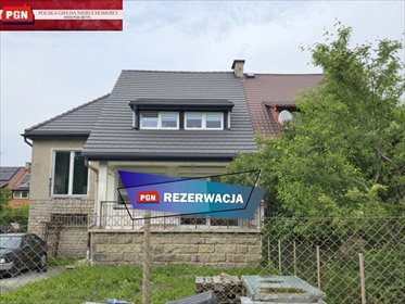 Dom bliźniaczy z garażem po remoncie - polecam! dom Polanica-Zdrój