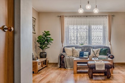 Przestronny dom z gotowym parterem i projektem poddasza dom Nowy Dwór