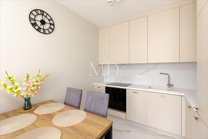 Dwupokojowe mieszkanie 36 m² w Urbino Włochy zapraszam mieszkanie Warszawa, Włochy, Równoległa