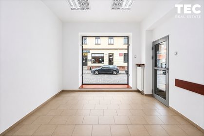Zapraszam do wynajęcia jasnego lokalu 31,5 m² w centrum Tarnowskich Gór lokal użytkowy Tarnowskie Góry, Piastowska