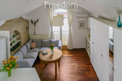 Na sprzedaż funkcjonalne 2-pokojowe mieszkanie 47,8 m² z antresolą w Warszawie mieszkanie Warszawa, Włochy, Stare Włochy, al. Aleje Jerozolimskie