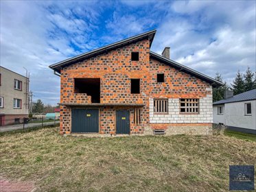 Na sprzedaż przestronny dom 220 m² z oddzielną częścią dzienną i prywatną dom Wyrzysk