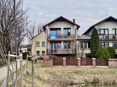 Sprzedam dom 137 m² z garażem i dużą działką w Sieradzu dom Sieradz, Ogrodowa