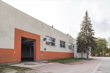 Lokal użytkowy na wynajem Pabianice, Stare Miasto, Pabianice, Grota-Roweckiego 8a 1 600m2 Foto 1