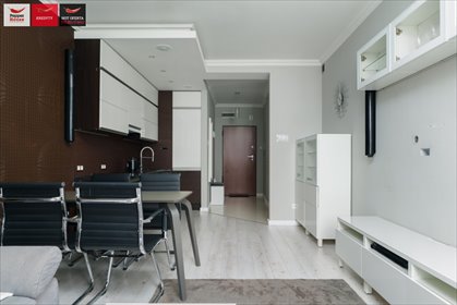 Przestronne 3-pokojowe mieszkanie z balkonem, klimatyzacją i windą mieszkanie Warszawa, Ursus, Skoroszewska