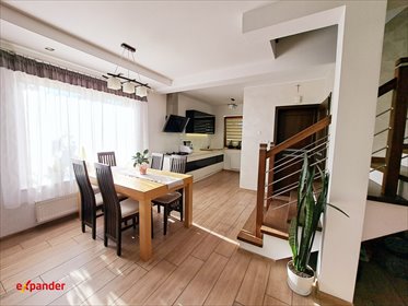 Przestronna szeregówka 137 m2 z garażem i ogrodem dom Rzeszów, Szlachecka