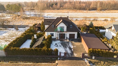 Dom 150 m2 z garażem i ogrodem w Sobuczynie dom Sobuczyna