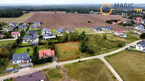 Działka widokowa 1402 m² z lasem i jeziorem w Gowinie działka Gowino, Spacerowa