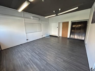 Funkcjonalny lokal biurowy 27 m² z internetem i parkingiem - polecam! lokal użytkowy Gliwice