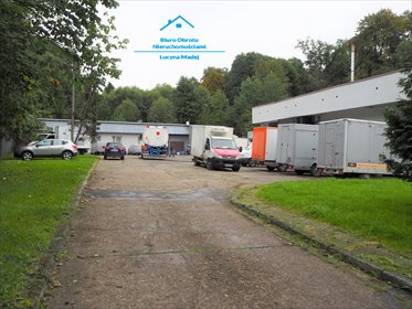 Do sprzedania przestronny obiekt komercyjny 1850 m² w Ślemieniu lokal użytkowy Ślemień