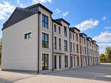 Polecam dwupoziomowe 78,87 m² z ogródkiem i tarasem mieszkanie Bieniewice, Purzyckiego