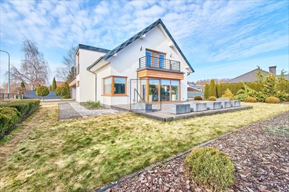 dom na sprzedaż 187m2 dom kobylarnia