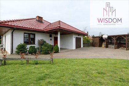 Komfortowy dom 106,8 m² z garażem, tarasem i możliwością adaptacji dom Rozgity