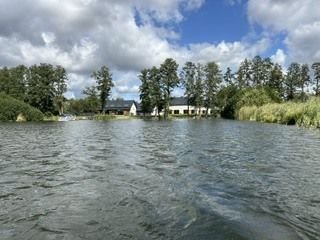 Dom nad Jeziorem Sławskim z Prywatną Plażą i Pomostem dom Sława