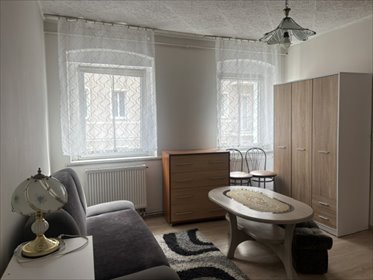 Przytulne 28m² z niskimi kosztami, blisko centrum zapraszam mieszkanie Lubań, Zgorzelecka