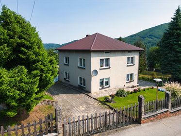 Dwurodzinny dom z tarasem i widokiem na Górę Żar dom Międzybrodzie Bialskie
