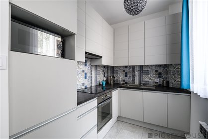 Przestronne 3-pokojowe mieszkanie z balkonem, blisko metra mieszkanie Warszawa, Śródmieście, Jasna