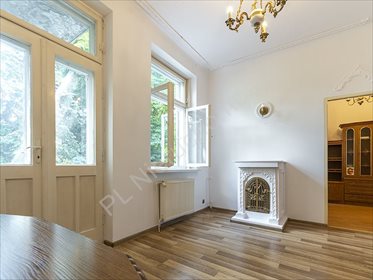Urokliwy dom z 1937 r. w stylu prowansalskim, 5 pokoi dom Pruszków