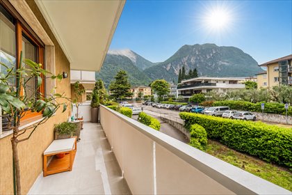 Ekskluzywne 3-pokojowe mieszkanie z widokiem na góry mieszkanie Riva del Garda