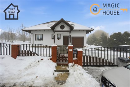 Przestronny dom 204 m² z basenem i kominkiem w Skowarczu dom Skowarcz, Akacjowa