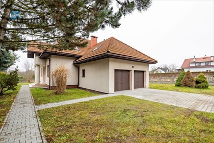 Przestronny dom z ogrodem, garażem i 6 pokoi w Krakowie dom Kraków, Prądnik Biały, Pasternik