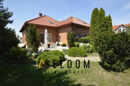 Zapraszam do obejrzenia domu 139 m² z dużym ogrodem i tarasem dom Spalona