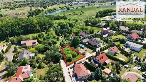 Działka w Psarskim z mediami i lasem – 888 m2 działka Psarskie