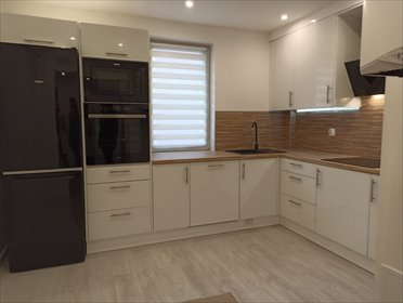 Na sprzedaż przestronne 3-pokojowe mieszkanie 74 m² w Jeleniej Górze mieszkanie Jelenia Góra, Teatralna