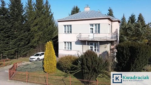 Dom z dwoma niezależnymi mieszkaniami, ogród - polecam dom Jedlicze