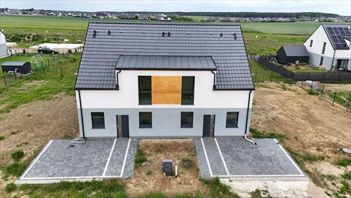 Gotowy dom z dużym ogrodem, 150 m², 5 pokoi dom Grzędzice, Magiczna