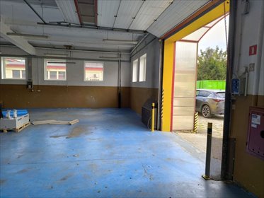 Hala produkcyjna 564 m², ogrzewanie, parking, 4 bramy lokal użytkowy Katowice