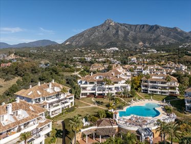 Na sprzedaż luksusowy penthouse 206 m² z widokami na morze i góry mieszkanie Marbella Golden Mile Monte Paraiso, Monte Paraiso