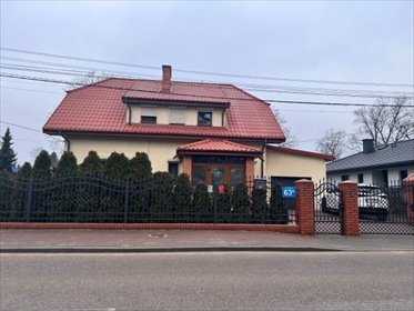 Przestronny dom z potencjałem, garaż, 5 pokoi, Wiązowna dom Wiązowna