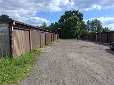 Garaż murowany w szeregu, Szmaragdowa, Piekary Śląskie garaż Piekary Śląskie, Szmaragdowa, Bursztynowa