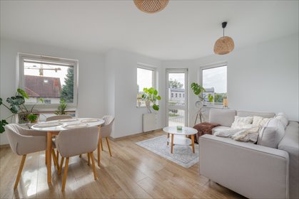 Na sprzedaż przestronne 87 m² dwupoziomowe mieszkanie z garażem i ogrodem mieszkanie Gdańsk, Orunia Górna, gen. Augusta Emila Fieldorfa