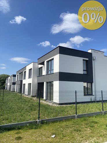 Nowoczesny segment narożny z ogródkiem w Lake Village dom Nowa Wola
