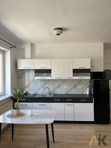 Mieszkanie 36 m² w Nowym Sączu (centrum) z klimatyzacją mieszkanie Nowy Sącz, Kazimierza Wielkiego