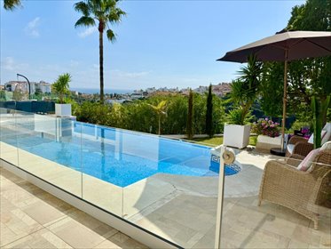 Ekskluzywny dom w Maladze z 4 pokojami i dużym potencjałem dom Malaga