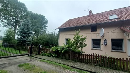 dom na sprzedaż Deszczno 154 m2