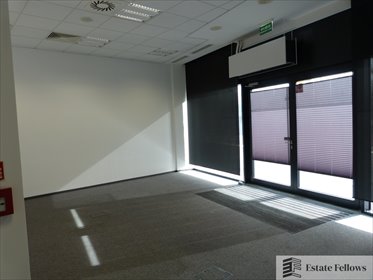 Nowoczesny lokal biurowy z witrynami na Kapelance zapraszam lokal użytkowy Kraków, Kapelanka