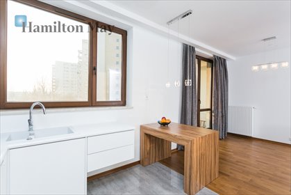Dwustronne 62m2 z balkonem, jacuzzi i komórką mieszkanie Warszawa, Śródmieście, Ulica Inflancka