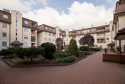 Sprzedam przestronne 3-pokojowe mieszkanie z loggią i garażem mieszkanie Zielonka, Baśniowa