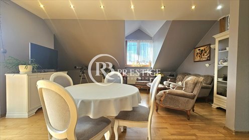 Przestronny dom z potencjałem w Lesięcinie – 260 m² dom Lesięcin