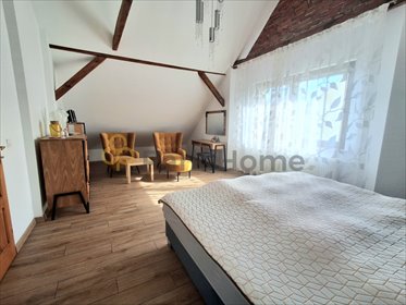 Przestronny bliźniak po remoncie, 163 m², Gotowy do zamieszkania dom Gostyń, Wrocławska